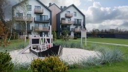 playground lars laj