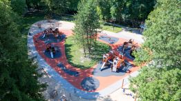 playground lars laj