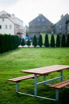 Lars Laj Park and Street Furniture, Benches