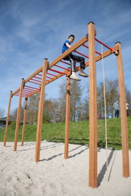 Lars Laj Sport Equipment, Outdoor Fitness