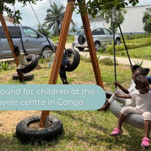Lars Laj supports Bana Mayele in Congo: a new playground at an orphanage.