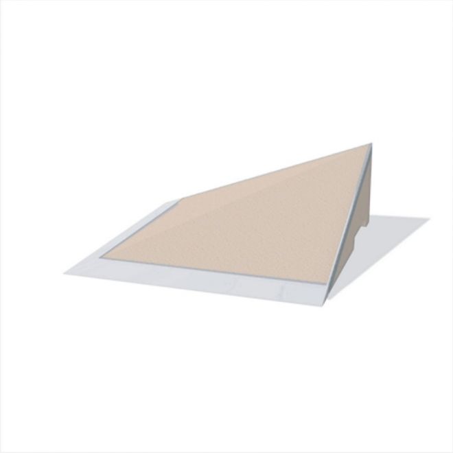 Triangle-shaped sandbox corner by Corner